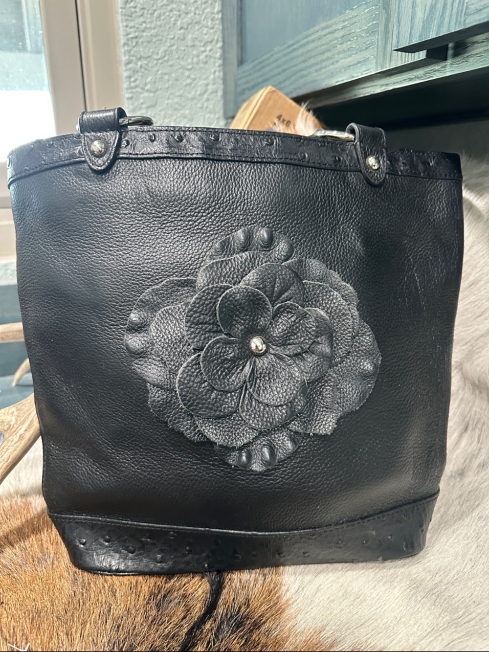 Isabella Adams Leather Shoulder Bag